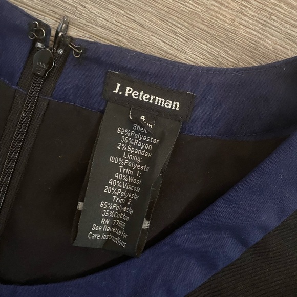 J. Peterman LC Mod T-Neck Black Navy Sheath Dress - Picture 5 of 7